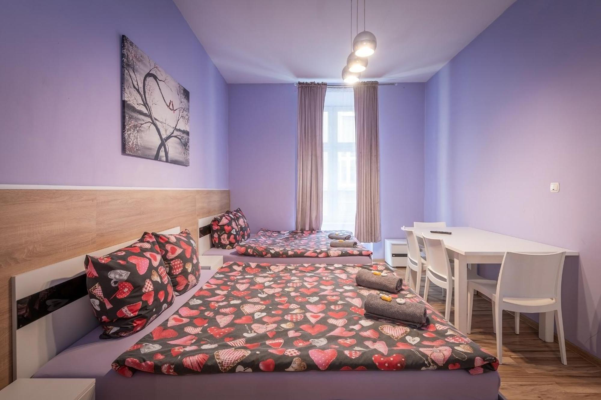 70S Hostel Krasków Eksteriør bilde